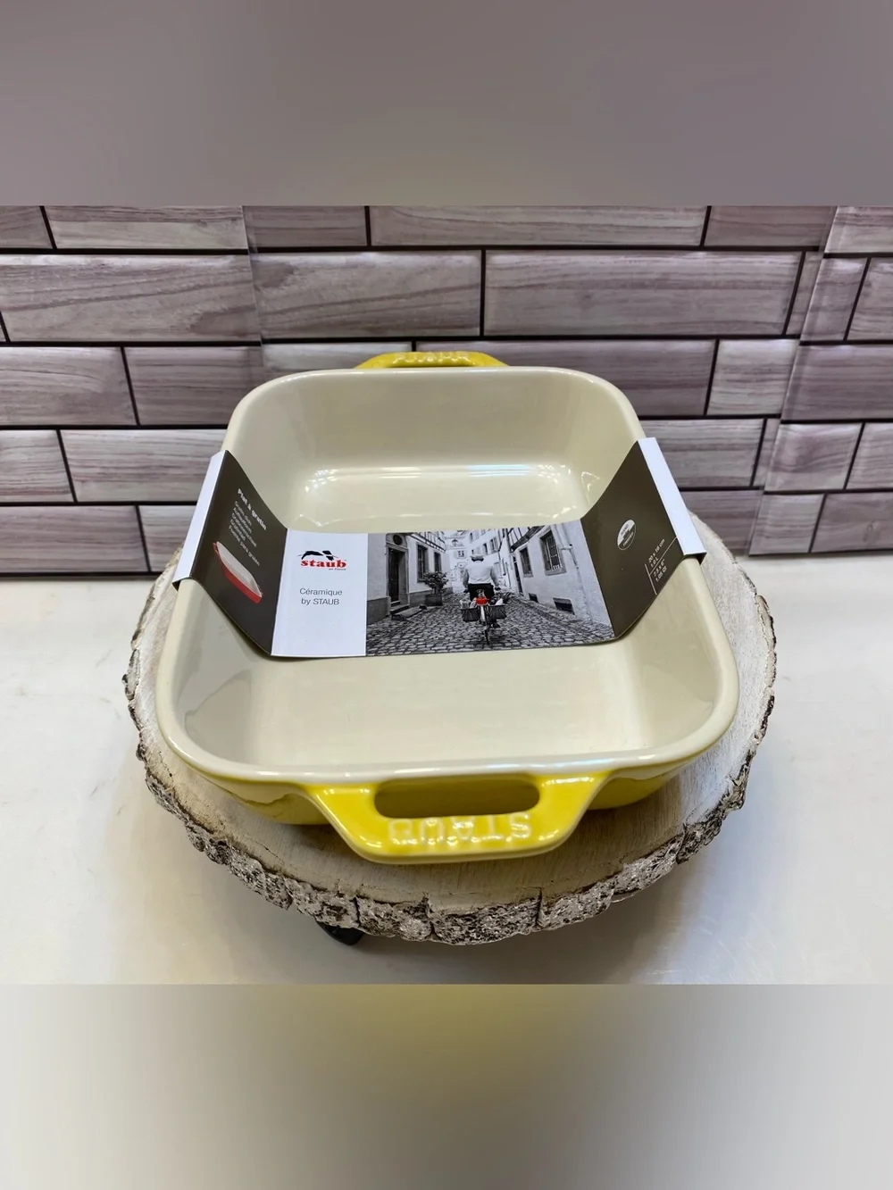 Staub ❤️Stoneware Baking Dish 1L  Citron NWT